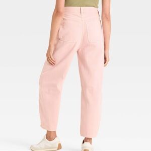 Universal Thread Women's Straight Leg Jeans in Light Pink